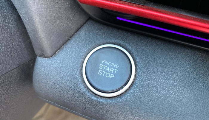 2024 Hyundai Verna SX (O) 1.5 TURBO PETROL DCT, Petrol, Automatic, 3,081 km, Keyless Start/ Stop Button