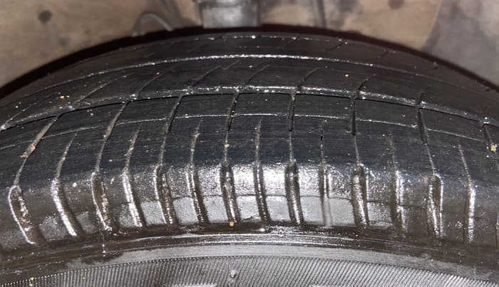 2018 Hyundai Elite i20 MAGNA EXECUTIVE 1.2, CNG, Manual, 94,783 km, Right Front Tyre Tread