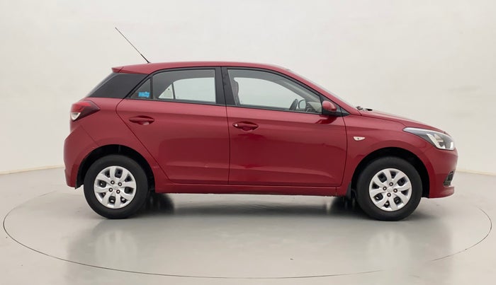 2015 Hyundai Elite i20 MAGNA 1.2, Petrol, Manual, 43,056 km, Right Side View