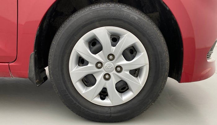 2015 Hyundai Elite i20 MAGNA 1.2, Petrol, Manual, 43,056 km, Right Front Wheel