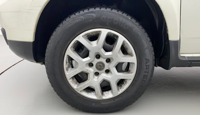 2017 Renault Duster RXL PETROL, Petrol, Manual, 37,578 km, Left Front Wheel