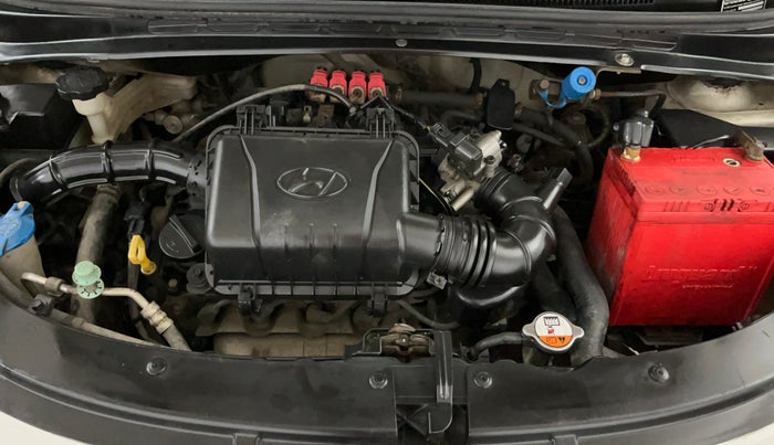 2015 Hyundai Grand i10 MAGNA BLUE DRIVE, CNG, Manual, 97,365 km, Engine View