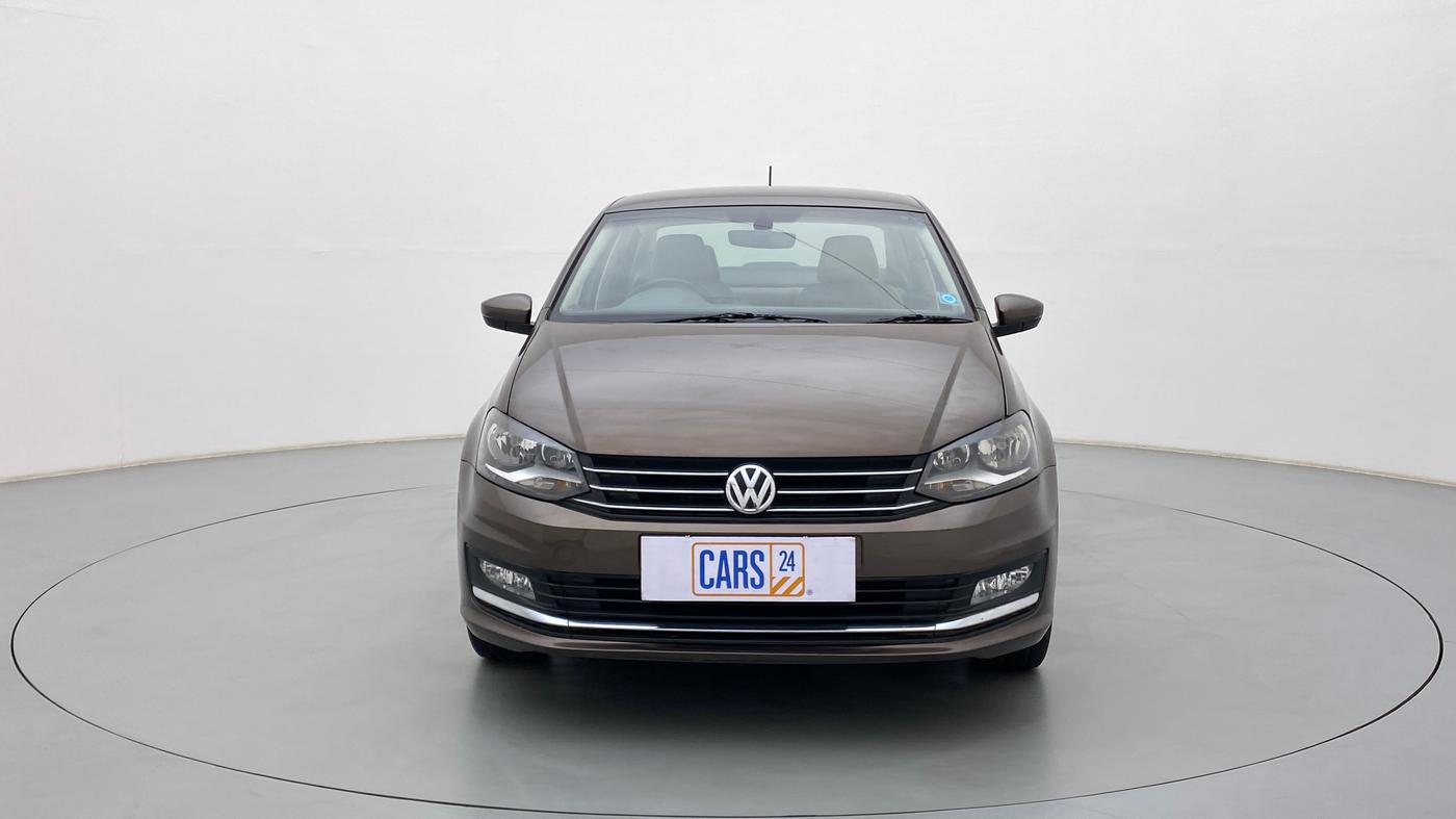 2017 Volkswagen Vento HIGHLINE 1.2 TSI AT, Petrol, Automatic, 52,022 km, Front