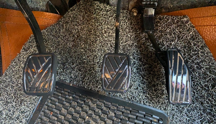 2021 Maruti Baleno ZETA PETROL 1.2, Petrol, Manual, 54,332 km, Pedals