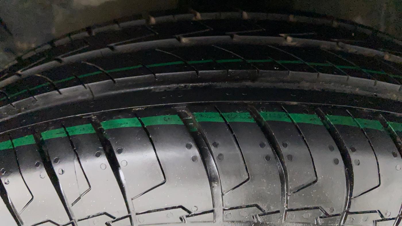 2007 Maruti Swift LXI 1.3, Petrol, Manual, 48,824 km, Left Front Tyre Tread
