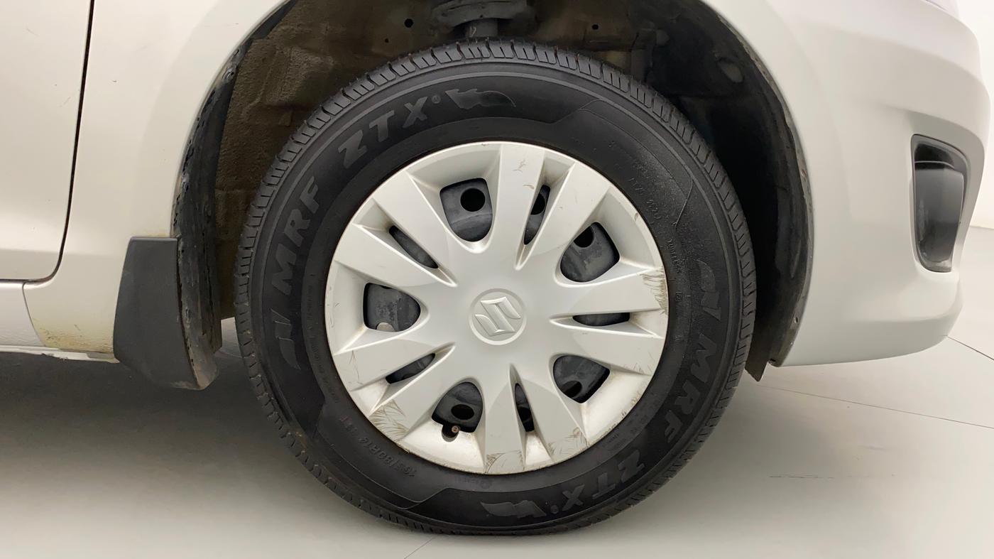 2014 Maruti Swift Dzire VDI, Diesel, Manual, 89,284 km, Right Front Wheel