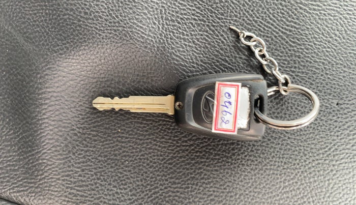 2019 Hyundai Grand i10 SPORTZ 1.2 KAPPA VTVT, Petrol, Manual, 32,037 km, Key Close Up