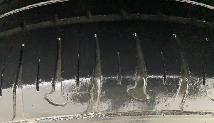 2019 Hyundai Grand i10 SPORTZ 1.2 KAPPA VTVT, Petrol, Manual, 32,037 km, Left Rear Tyre Tread