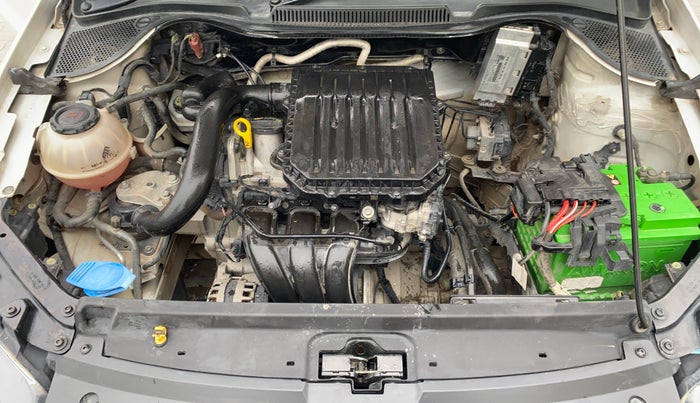 2018 Volkswagen Polo HIGHLINE PLUS 1.0 16 ALLOY, Petrol, Manual, 73,237 km, Engine View