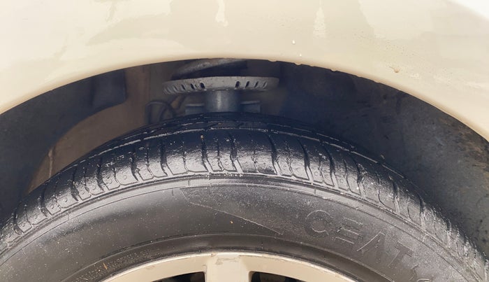 2018 Volkswagen Polo HIGHLINE PLUS 1.0 16 ALLOY, Petrol, Manual, 73,237 km, Right Front Tyre Tread