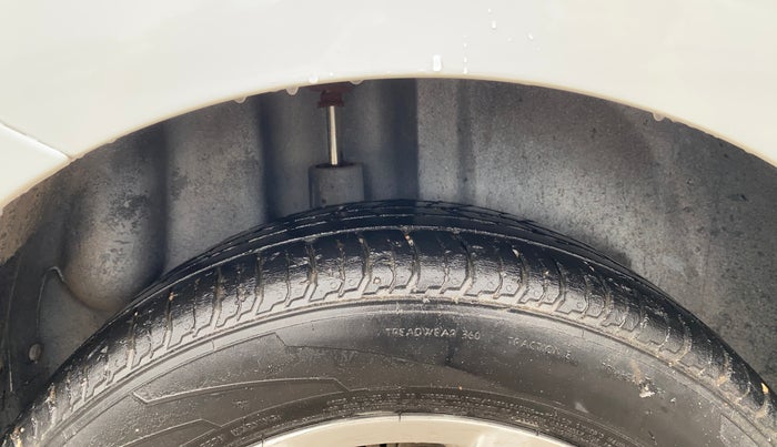 2018 Volkswagen Polo HIGHLINE PLUS 1.0 16 ALLOY, Petrol, Manual, 73,237 km, Right Rear Tyre Tread