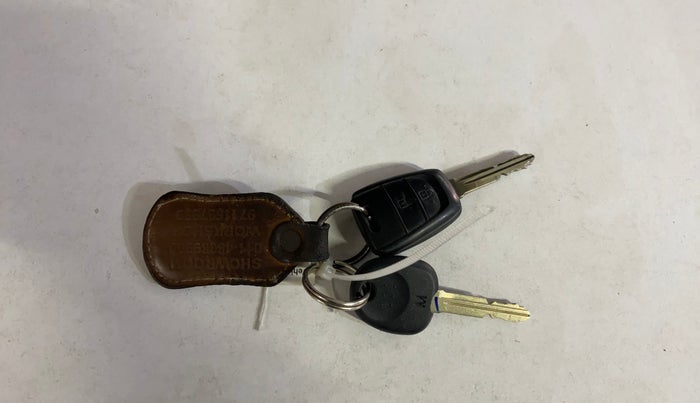 2018 Hyundai Grand i10 SPORTZ 1.2 KAPPA VTVT, CNG, Manual, 35,647 km, Key Close Up