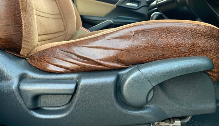 2017 Honda Jazz 1.2L I-VTEC V AT, Petrol, Automatic, 28,120 km, Driver Side Adjustment Panel