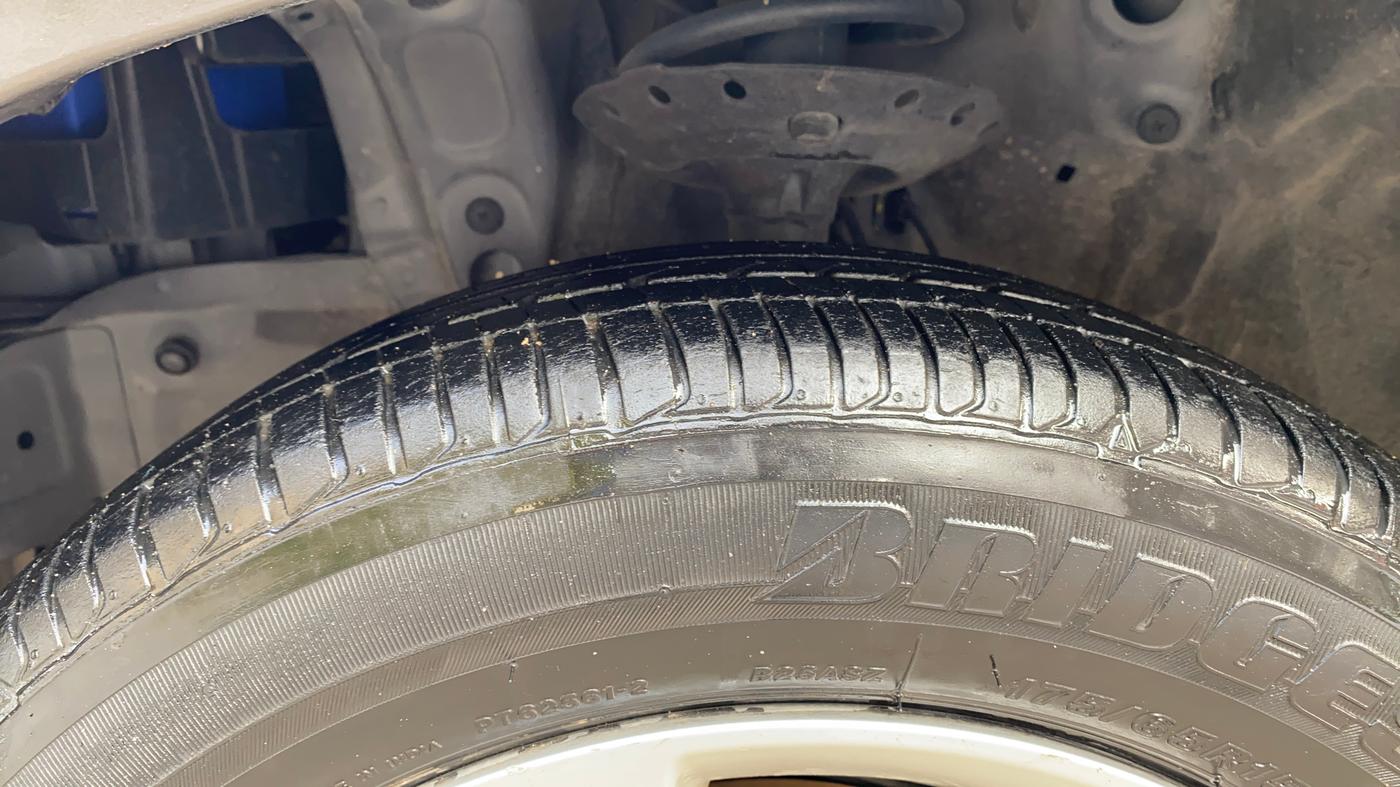 2017 Honda Jazz 1.2L I-VTEC V AT, Petrol, Automatic, 28,120 km, Left Front Tyre Tread