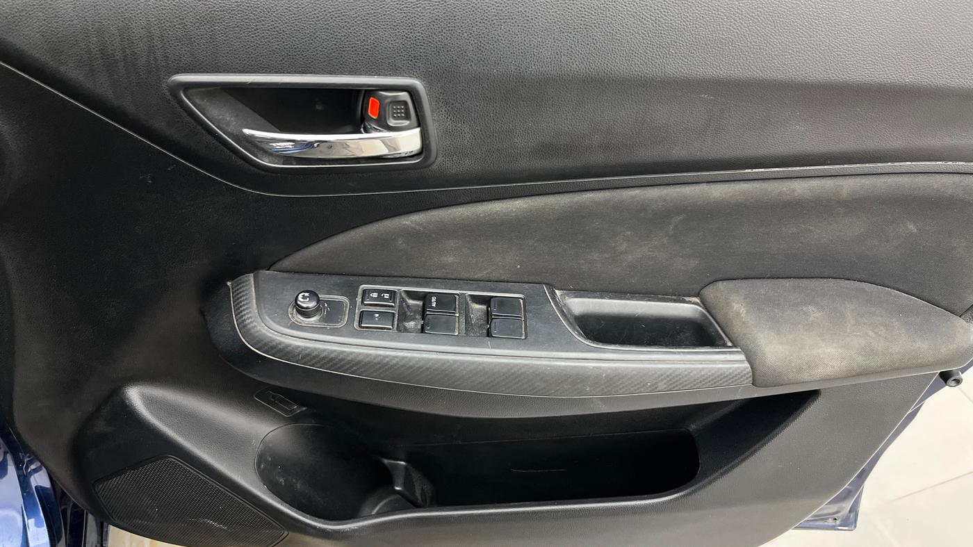2018 Maruti Swift VXI, Petrol, Manual, 93,749 km, Driver Side Door Panels Control