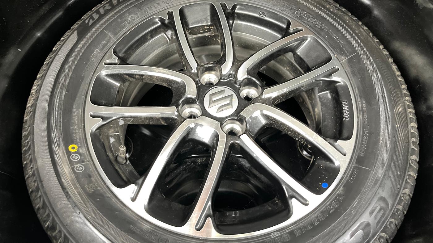 2018 Maruti Swift VXI, Petrol, Manual, 93,749 km, Spare Tyre