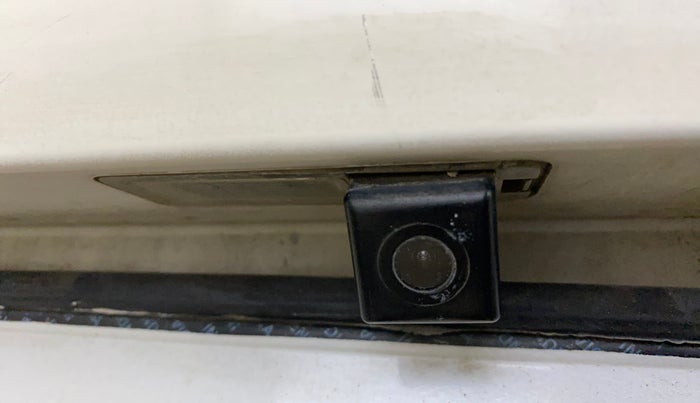 2019 Volkswagen Polo HIGHLINE PLUS 1.0 16 ALLOY, Petrol, Manual, 65,779 km, Parking Camera