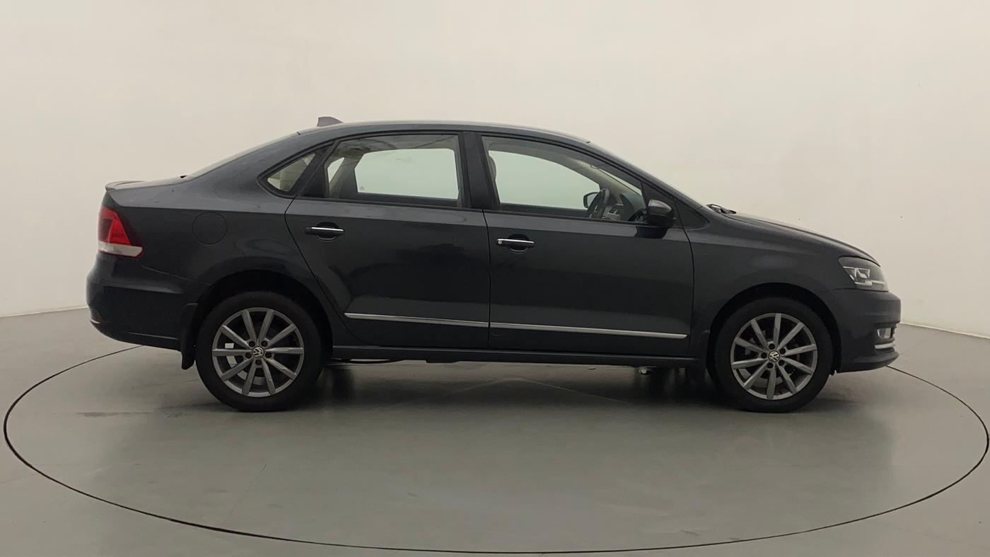 2018 Volkswagen Vento HIGHLINE PLUS 1.5 AT 16 ALLOY, Diesel, Automatic, 70,205 km, Right Side