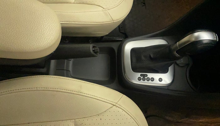 2018 Volkswagen Vento HIGHLINE PLUS 1.5 AT 16 ALLOY, Diesel, Automatic, 70,205 km, Gear Lever