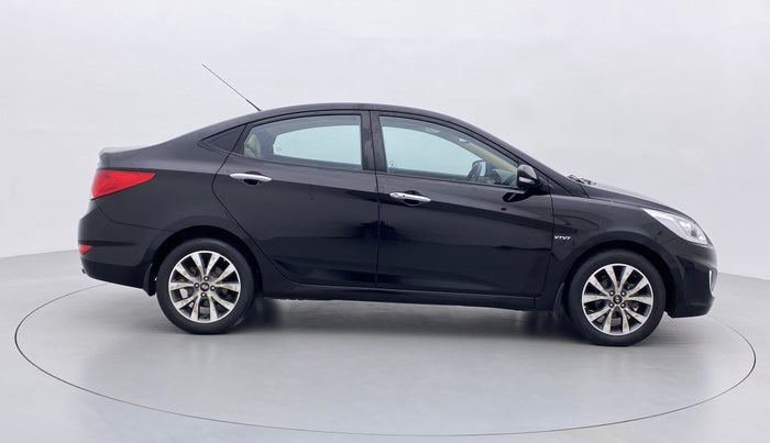 2014 Hyundai Verna FLUIDIC 1.6 SX VTVT OPT, Petrol, Manual, 55,244 km, Right Side