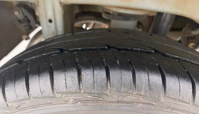 2014 Maruti Alto 800 LXI, Petrol, Manual, 78,731 km, Right Rear Tyre Tread