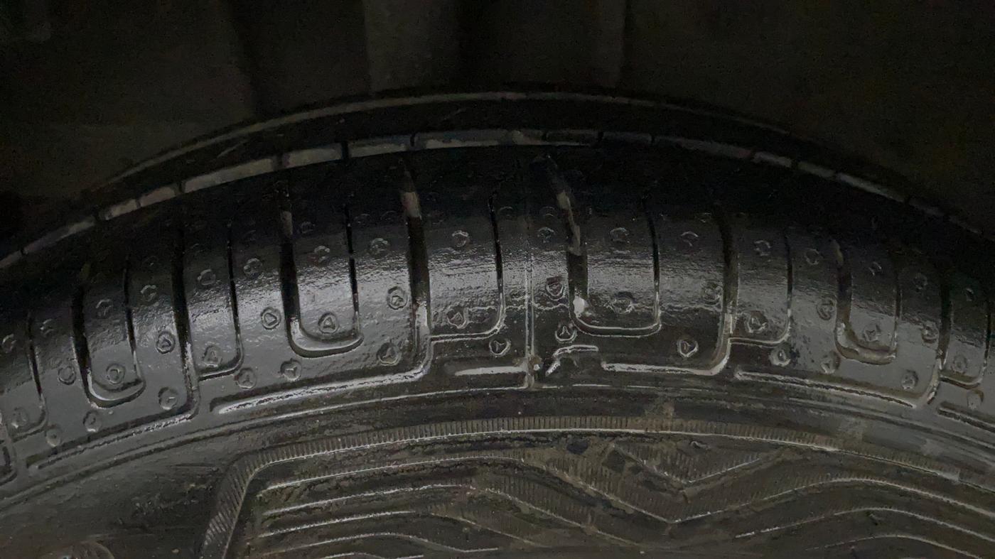 2018 Tata Tiago XM PETROL, Petrol, Manual, 62,770 km, Right Rear Tyre Tread