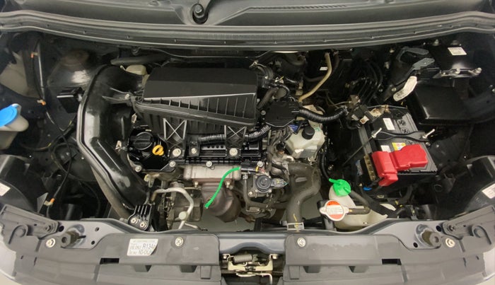 2022 Maruti New Wagon-R VXI 1.0 AMT, Petrol, Automatic, 18,757 km, Open Bonet