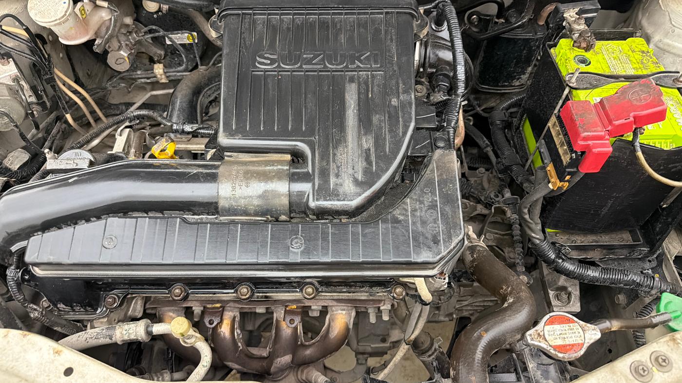 2016 Maruti Swift ZXI, Petrol, Manual, 67,131 km, Engine View
