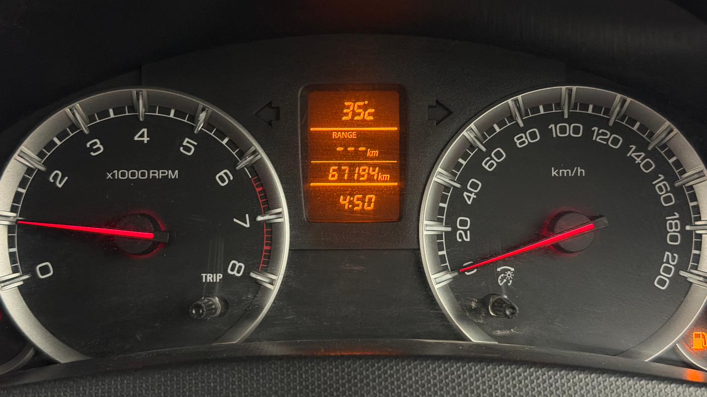 2016 Maruti Swift ZXI, Petrol, Manual, 67,131 km, Odometer Image