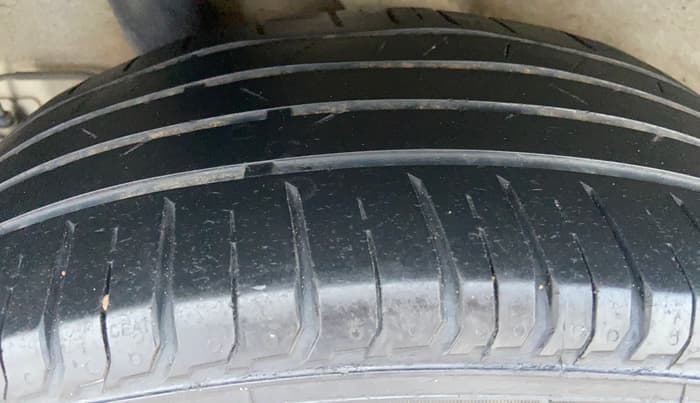 2021 Hyundai VENUE SX PLUS 1.0 TURBO DCT, Petrol, Automatic, 52,065 km, Right Rear Tyre Tread