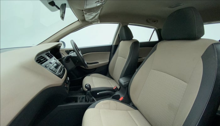 2016 Hyundai Elite i20 MAGNA 1.2, Petrol, Manual, 54,562 km, Right Side Front Door Cabin