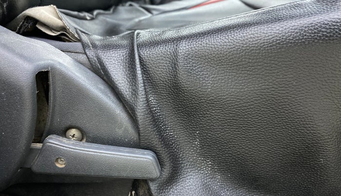 2016 Maruti Alto 800 VXI, CNG, Manual, 81,414 km, Driver Side Adjustment Panel