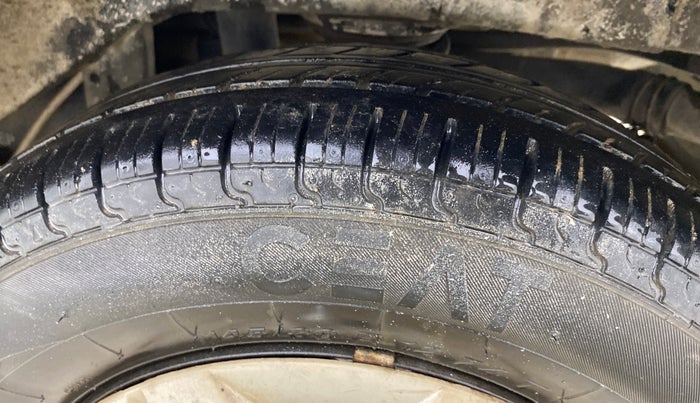 2016 Maruti Alto 800 VXI, CNG, Manual, 81,414 km, Left Rear Tyre Tread