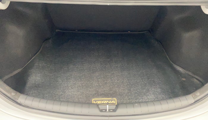 2020 Hyundai Verna SX 1.5 VTVT, Petrol, Manual, 27,736 km, Boot Inside