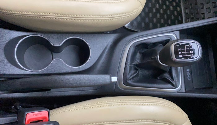 2020 Hyundai Verna SX 1.5 VTVT, Petrol, Manual, 27,736 km, Gear Lever