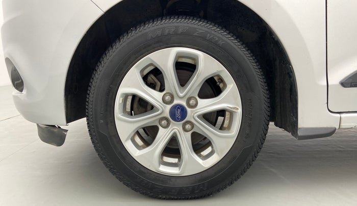 2016 Ford Figo Aspire 1.2 TITANIUM PETROL, Petrol, Manual, 29,743 km, Left Front Wheel