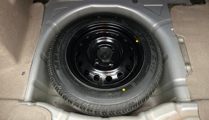 2016 Ford Figo Aspire 1.2 TITANIUM PETROL, Petrol, Manual, 29,743 km, Spare Tyre