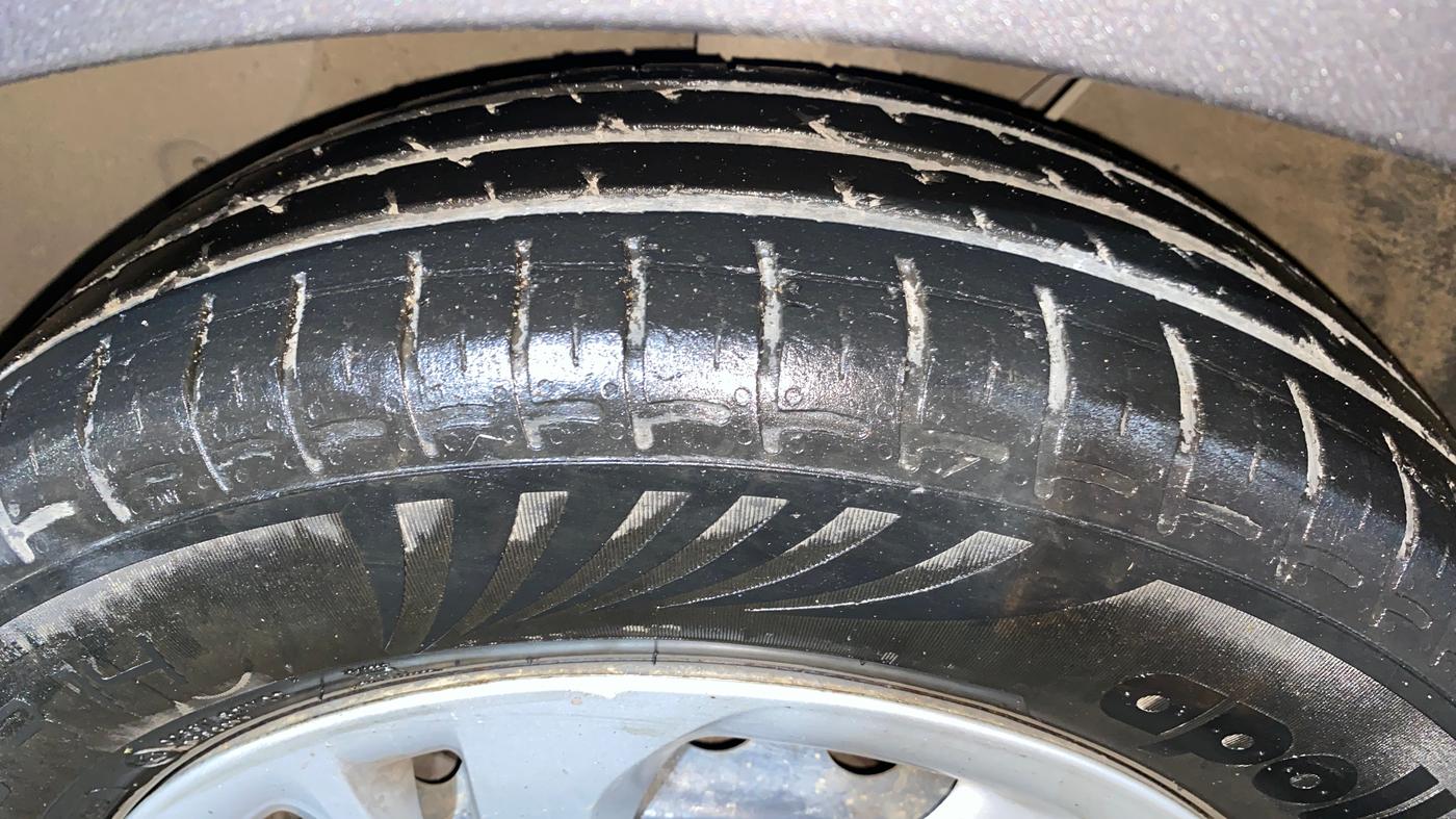 2020 Hyundai AURA S 1.2, Petrol, Manual, 47,742 km, Left Front Tyre Tread
