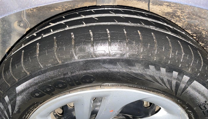 2020 Hyundai AURA S 1.2, Petrol, Manual, 47,742 km, Right Rear Tyre Tread