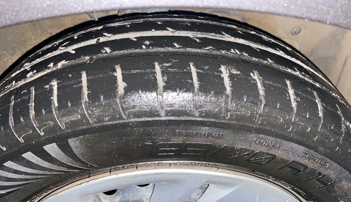 2020 Hyundai AURA S 1.2, Petrol, Manual, 47,742 km, Right Front Tyre Tread