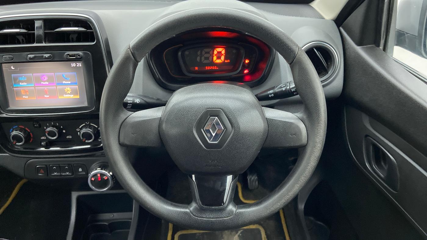 2018 Renault Kwid RXT 1.0 AMT (O), Petrol, Automatic, 50,188 km, Steering Wheel Close Up