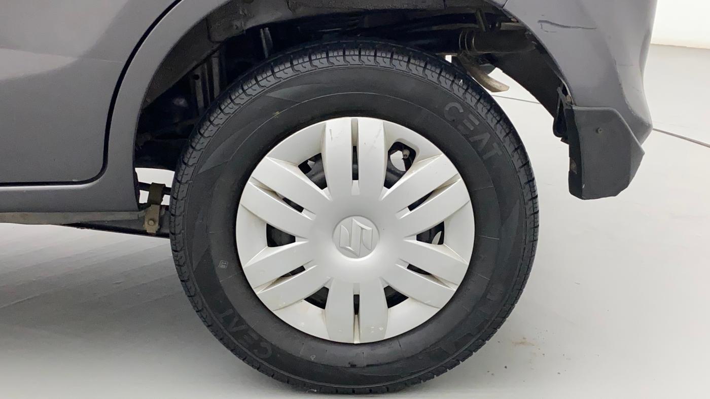 2016 Maruti Alto 800 LXI, Petrol, Manual, 34,388 km, Left Rear Wheel