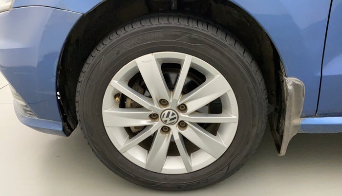 2016 Volkswagen Ameo HIGHLINE1.2L, Petrol, Manual, 42,048 km, Left Front Wheel