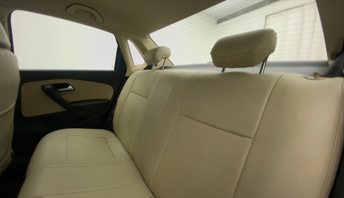 2016 Volkswagen Ameo HIGHLINE1.2L, Petrol, Manual, 42,048 km, Right Side Rear Door Cabin