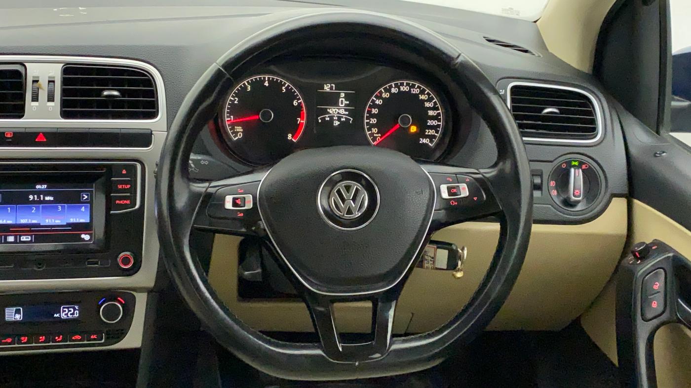 2016 Volkswagen Ameo HIGHLINE1.2L, Petrol, Manual, 42,048 km, Steering Wheel Close Up