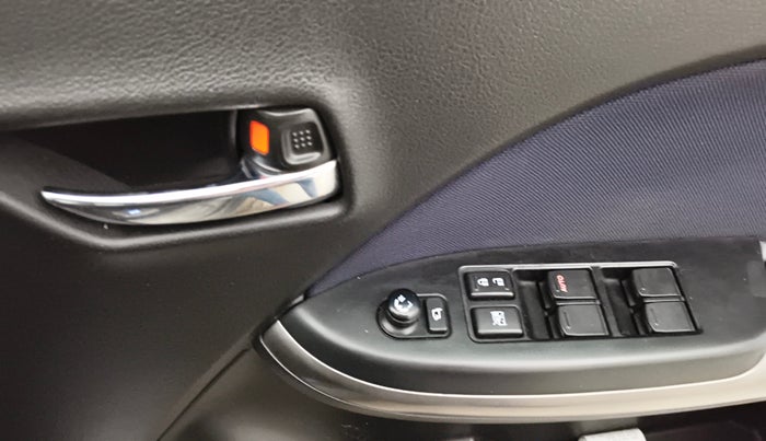 2020 Maruti Baleno ALPHA PETROL 1.2, Petrol, Manual, 27,355 km, Driver Side Door Panels Control