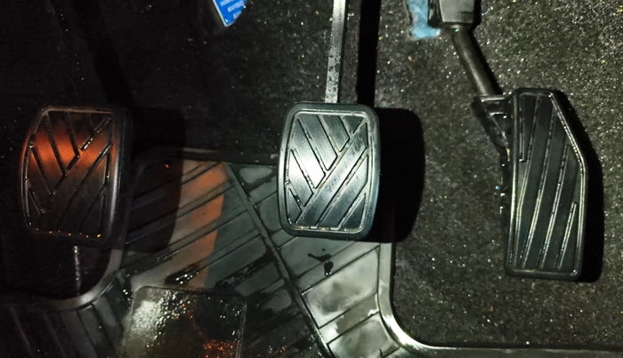 2020 Maruti Baleno ALPHA PETROL 1.2, Petrol, Manual, 27,355 km, Pedals