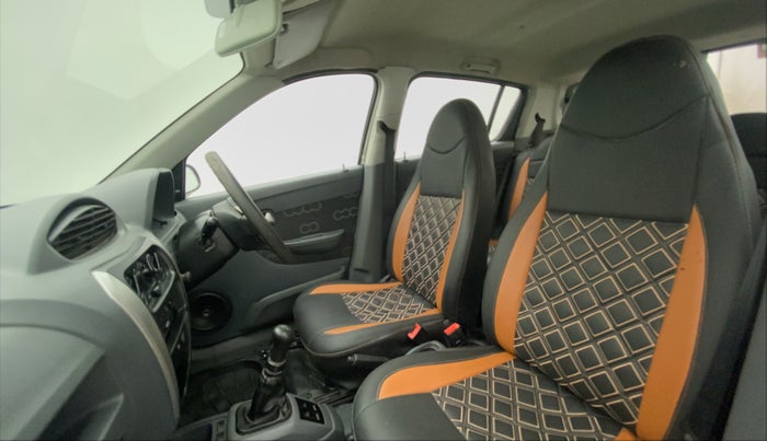 2016 Maruti Alto 800 LXI, Petrol, Manual, 27,010 km, Right Side Front Door Cabin