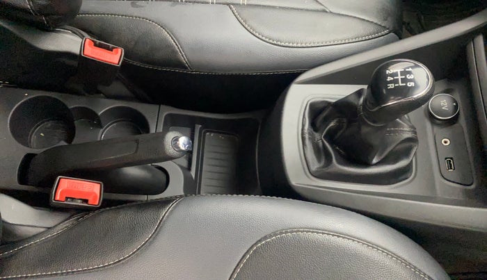 2019 Ford New Figo TITANIUM 1.2 PETROL MT, Petrol, Manual, 28,912 km, Gear Lever