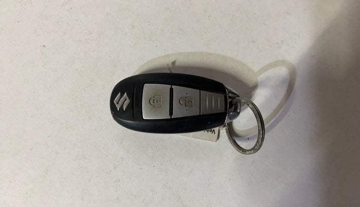 2017 Maruti Baleno ZETA CVT PETROL 1.2, Petrol, Automatic, 93,326 km, Key Close Up